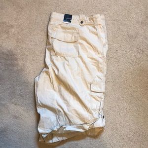 Sonoma 24w cream colored capris